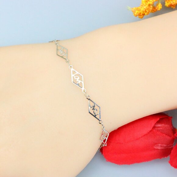 "Elegant & Trendy Bracelet, A Perfect Gift for Women, Thoughtful, EVCH1770 - Picture 9 of 10